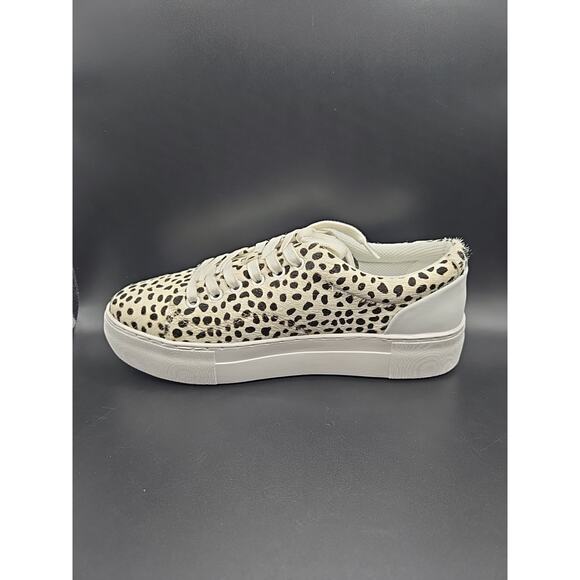 Official Program STW-70 Womens Low Top Sneakers Off White Leopard Print 7.5 NWB - Picture 2 of 6